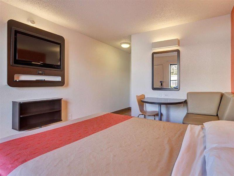 Park Inn By Radisson, Santa Rosa South Bagian luar foto