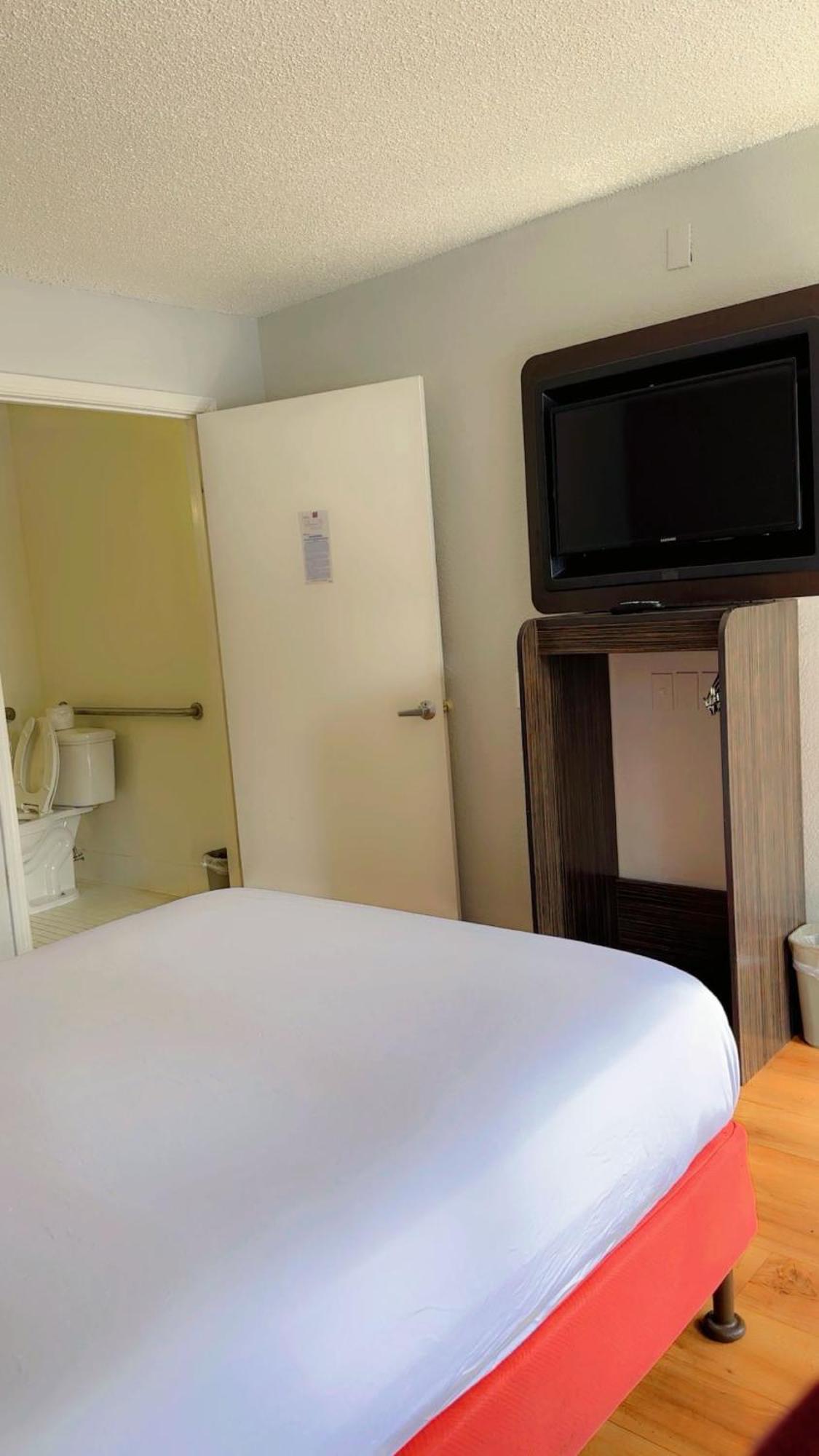 Park Inn By Radisson, Santa Rosa South Bagian luar foto